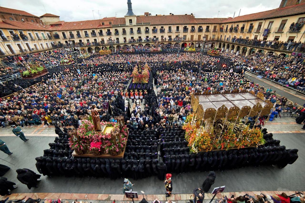 Apartamentos Barrio Humedo Catedral 2 León Kültér fotó